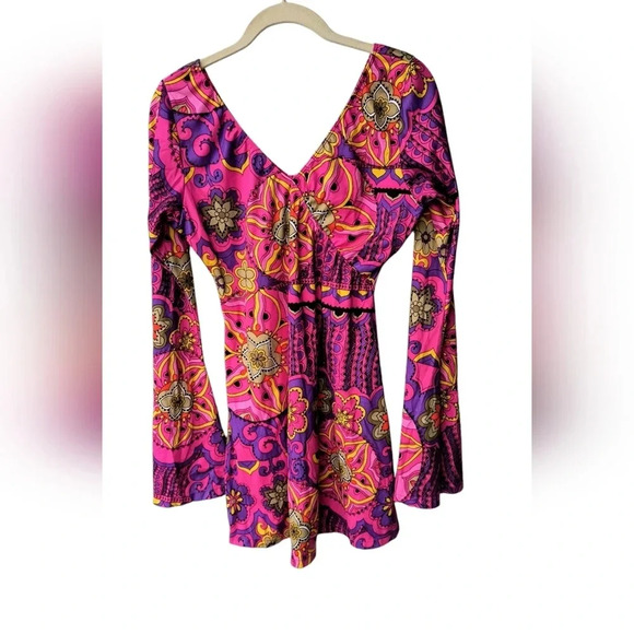 Leg Avenue Women's Groovy Hippie Psychedelic Go-Go Costume Dress, M/L - Picture 1 of 9